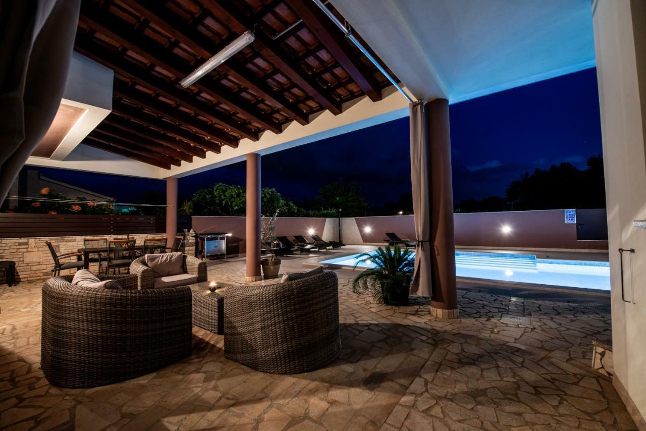 Holiday home Komel With Pool Fazana
